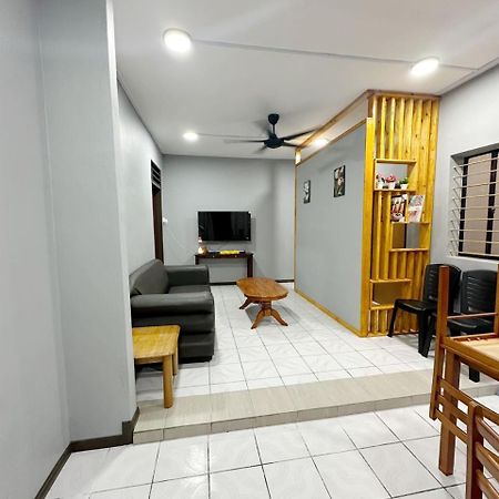 Mz Homestay Tuaran Exteriör bild