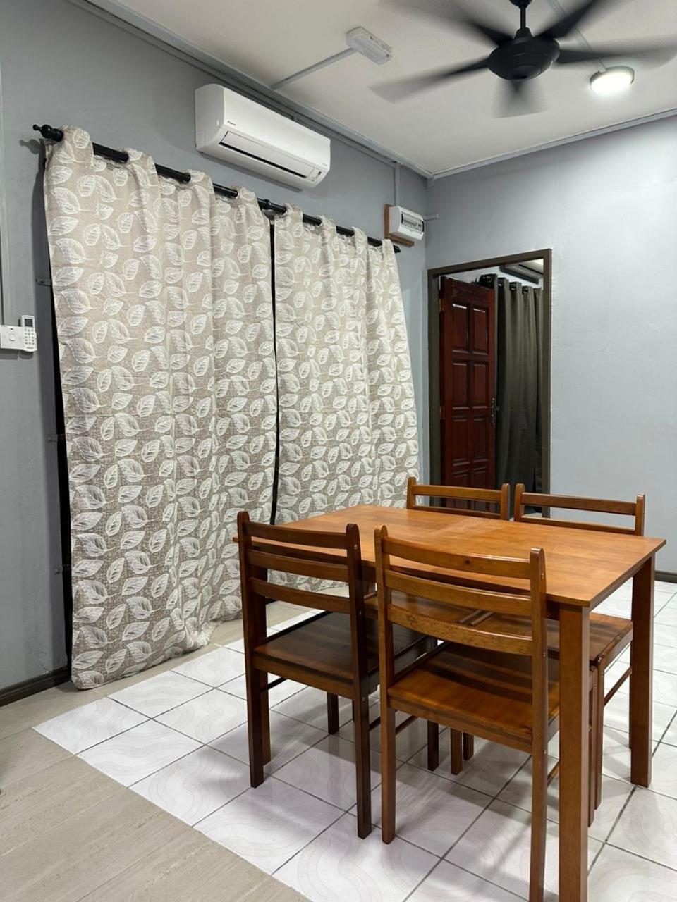 Mz Homestay Tuaran Exteriör bild